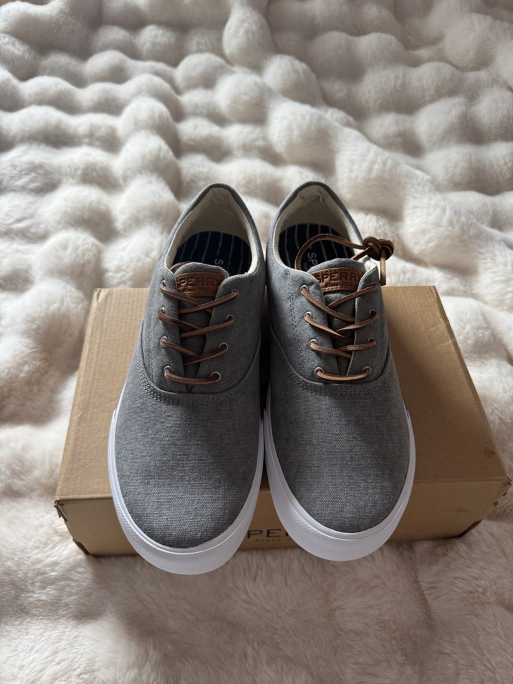 Sperry Men’s Gray Canvas Boat Shoes with Brown Laces